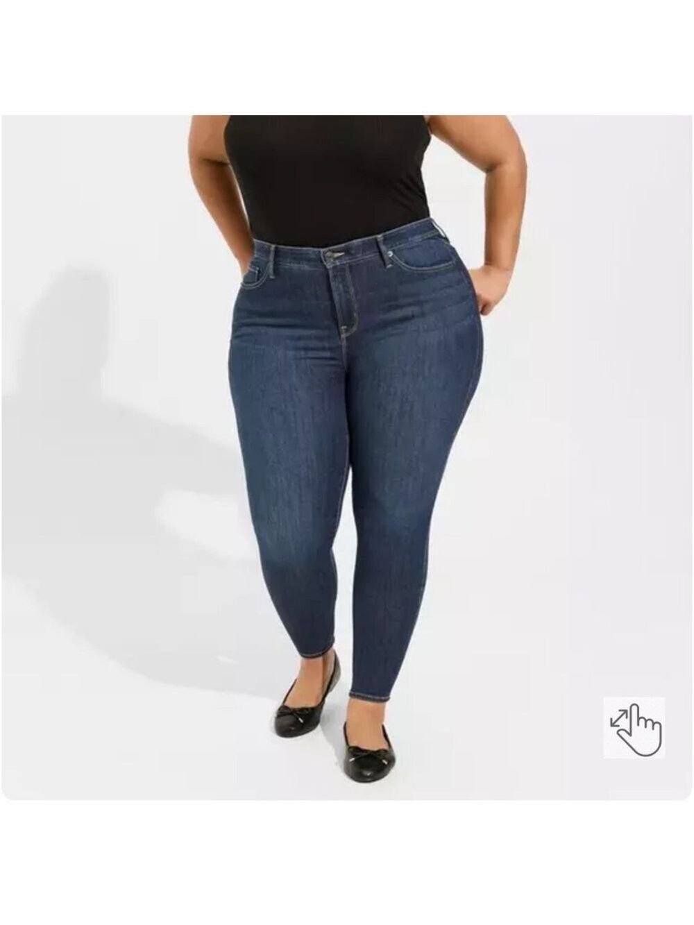 Torrid-women’s 26R sky high skinny premium jeans. Medium wash. EUC!!!